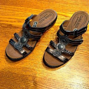 Cobb Hill by New Balance